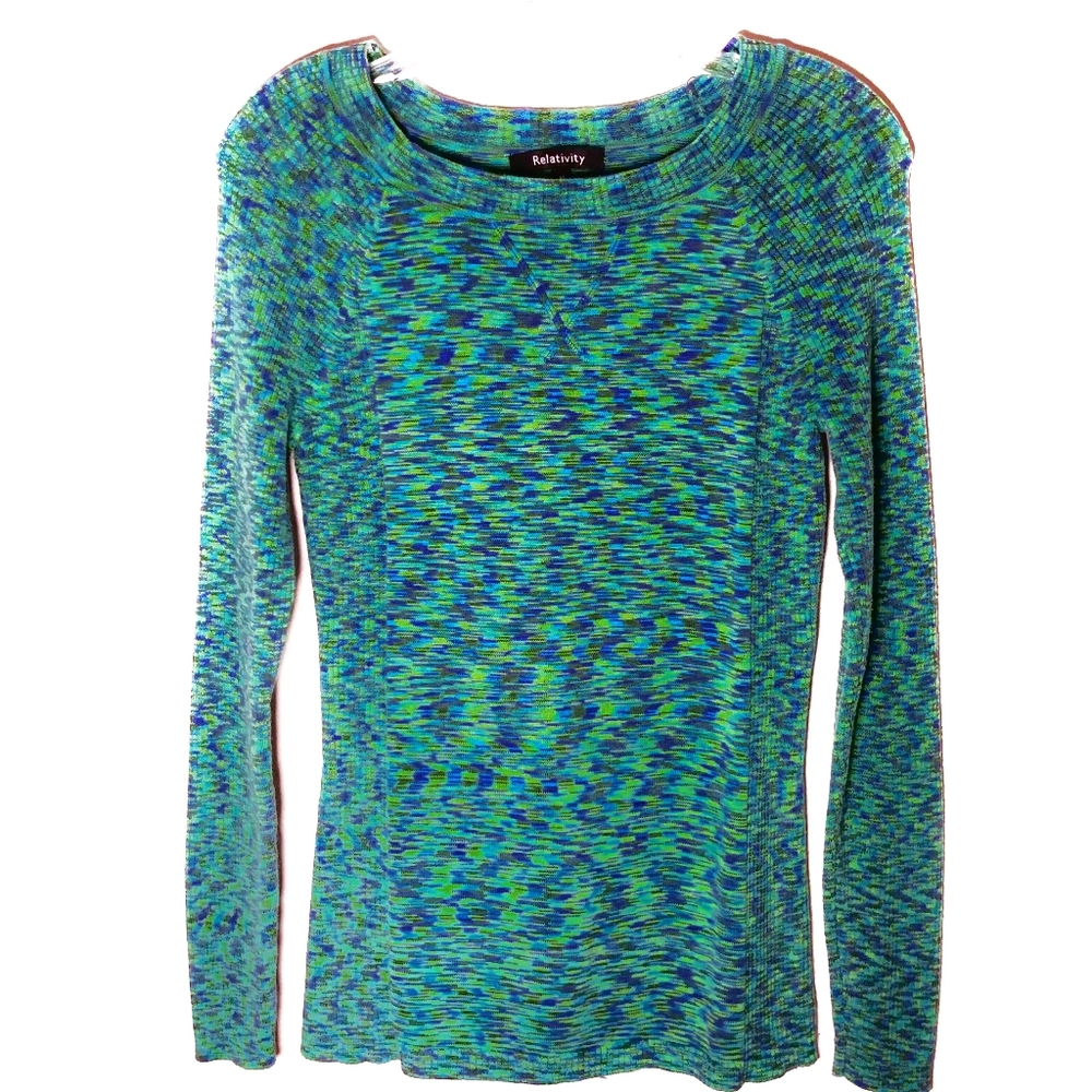 RELATIVITY KNIT ABSTRACT DESIGN FITTED SWEATER